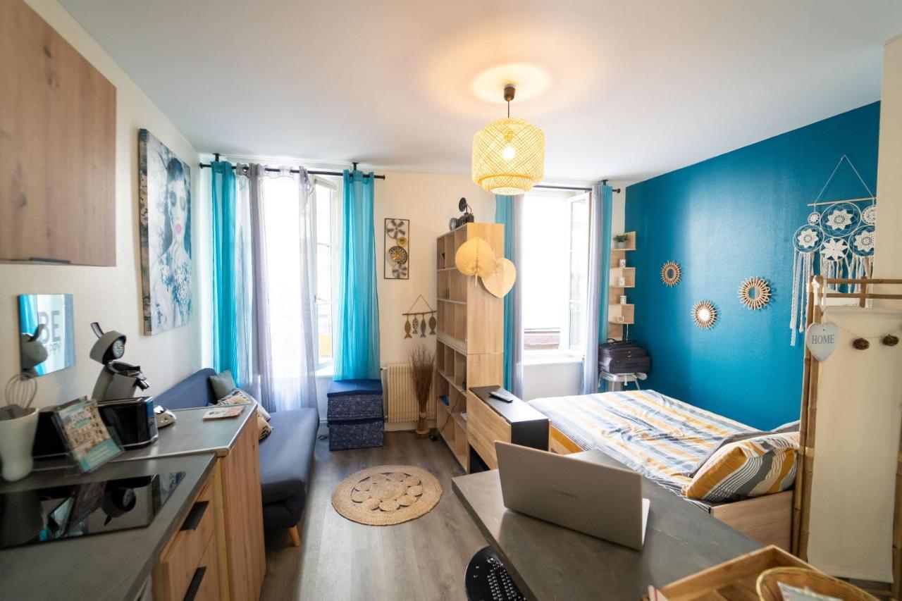 Sweet Home Company- Appart Les rêves bleus à 5 min Château Blois -Parking Privé Esterno foto